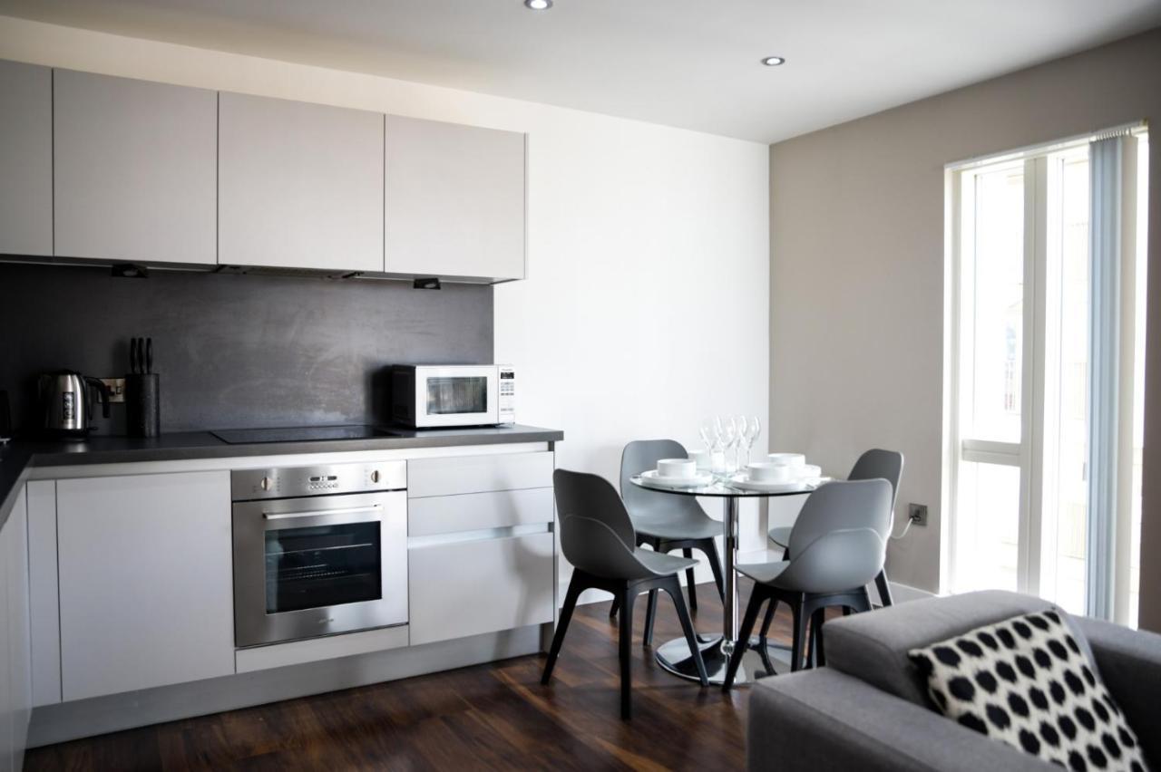 Onpoint Apartments - Spacious 2 Bedroom Apt - City Centre With Balcony Manchester Luaran gambar