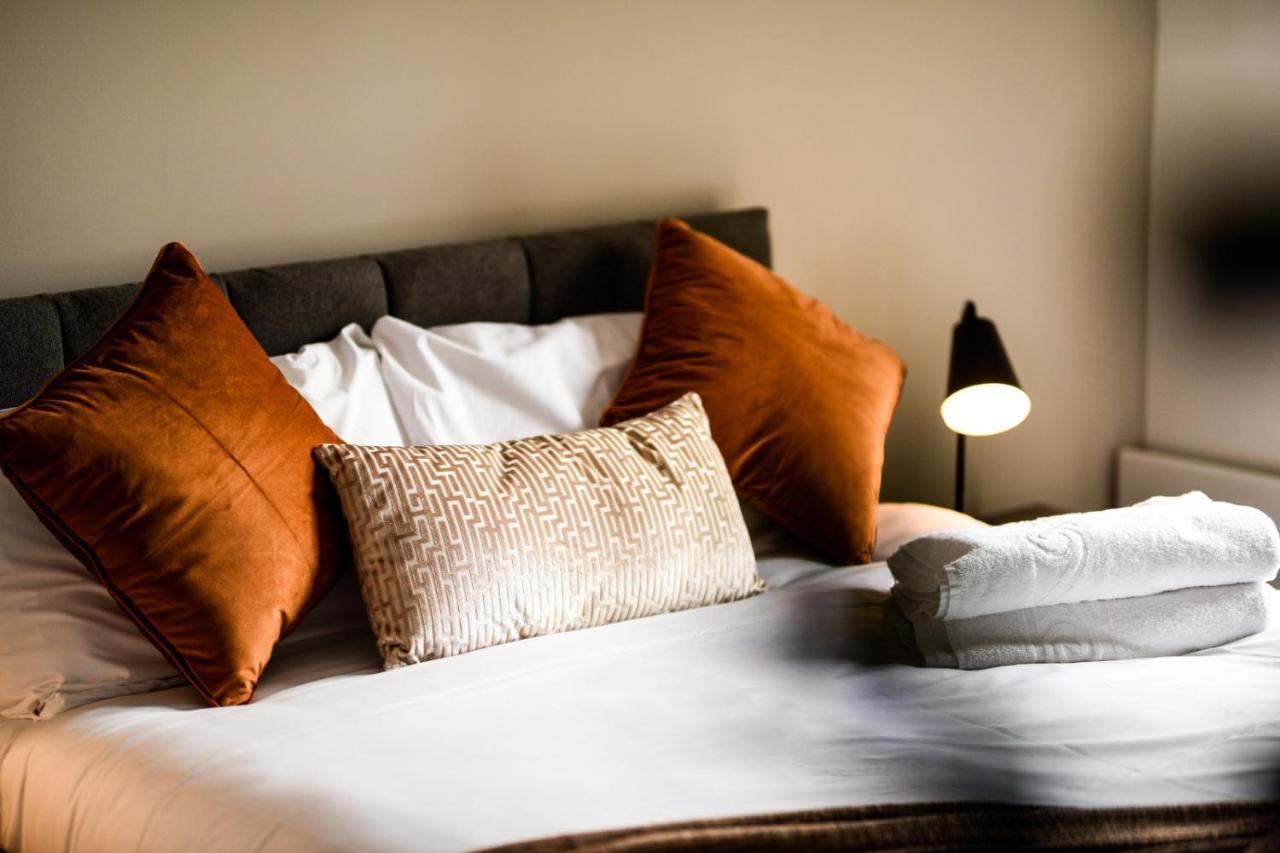 Onpoint Apartments - Spacious 2 Bedroom Apt - City Centre With Balcony Manchester Luaran gambar
