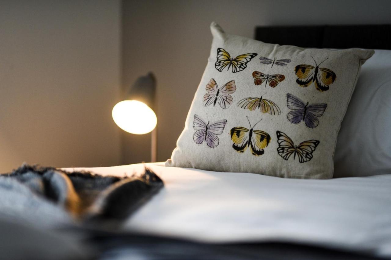 Onpoint Apartments - Spacious 2 Bedroom Apt - City Centre With Balcony Manchester Luaran gambar