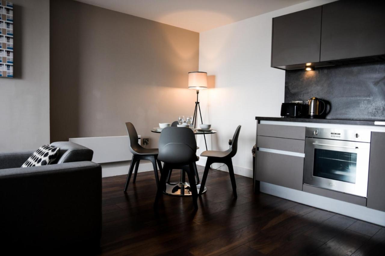 Onpoint Apartments - Spacious 2 Bedroom Apt - City Centre With Balcony Manchester Luaran gambar