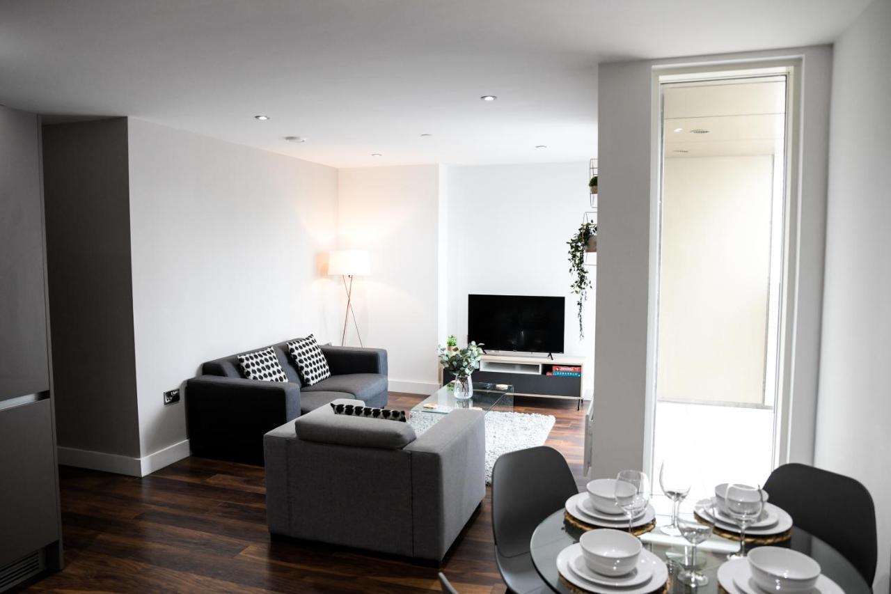 Onpoint Apartments - Spacious 2 Bedroom Apt - City Centre With Balcony Manchester Luaran gambar
