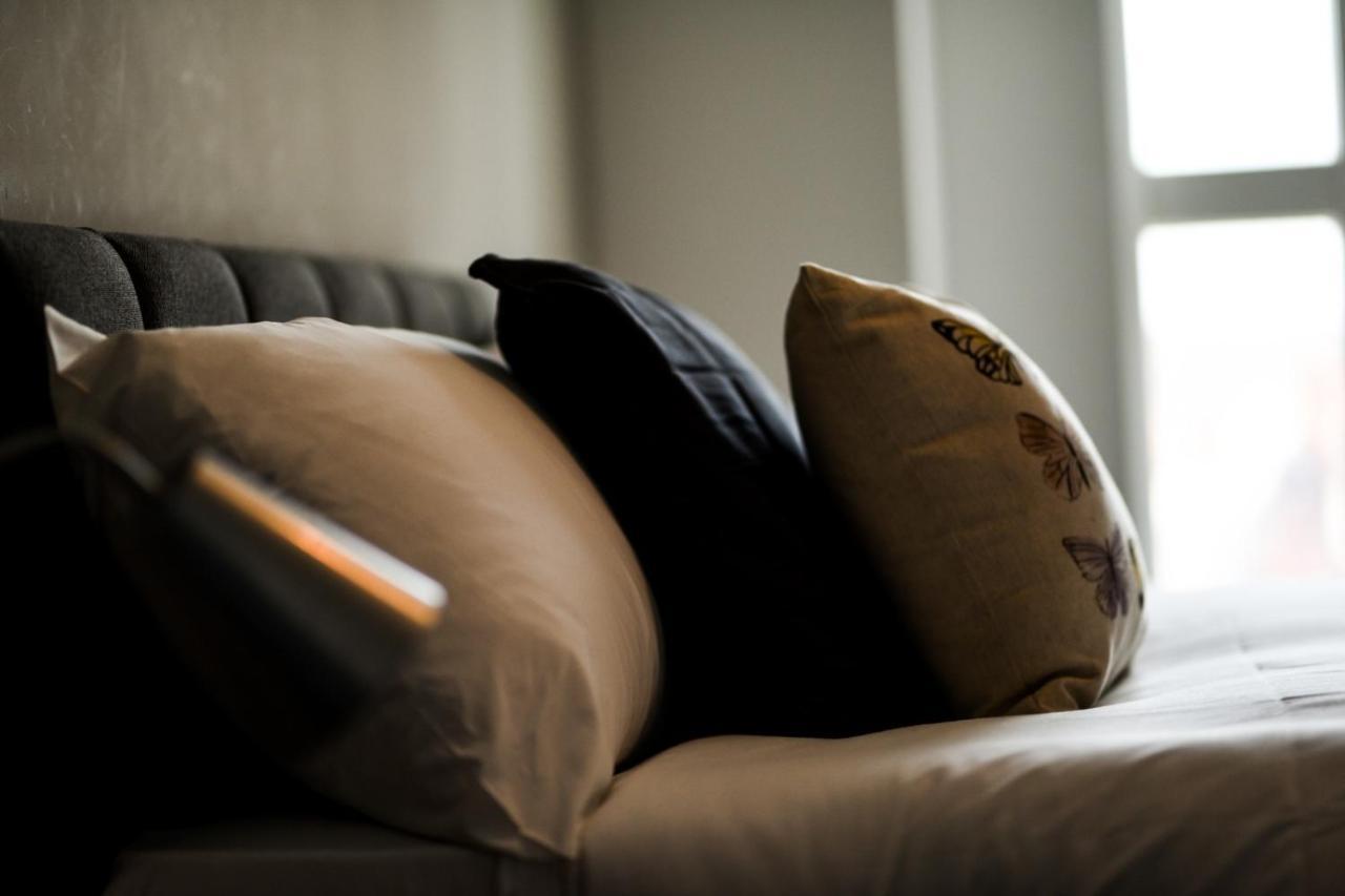 Onpoint Apartments - Spacious 2 Bedroom Apt - City Centre With Balcony Manchester Luaran gambar